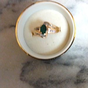 Emerald and diamond ring